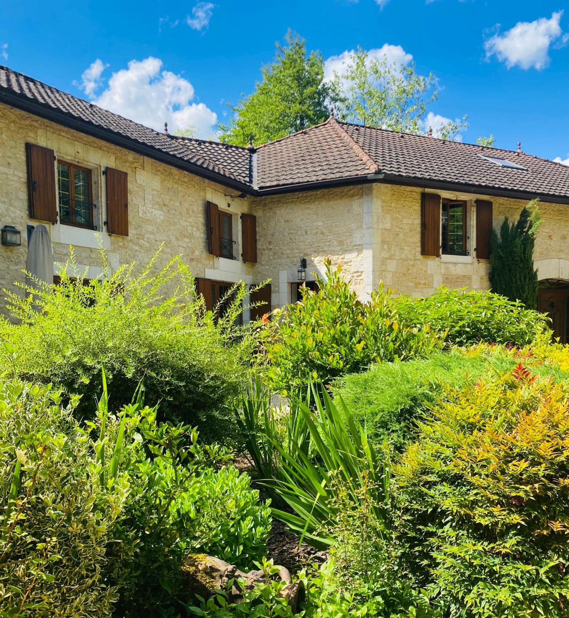 Moulin Du Fontcourt Chasseneuil-sur-Bonnieure Exterior foto